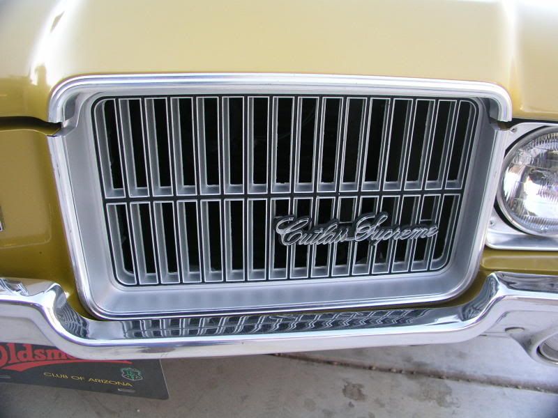 1971 Cutlass Supreme Grille